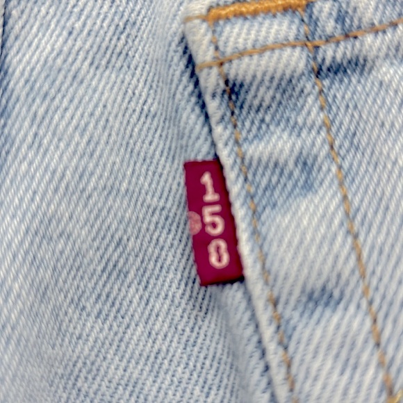 Levi’s 501 Jeans 150th Anniversary Edition 2023 The Original Jean Women’s 24x30 - Picture 8 of 10